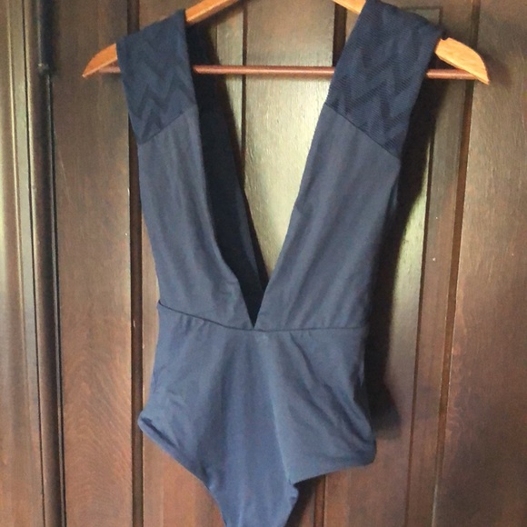 Tavik | navy one-piece bathing suit | deep V-neck plunge | size S - Picture 4 of 4